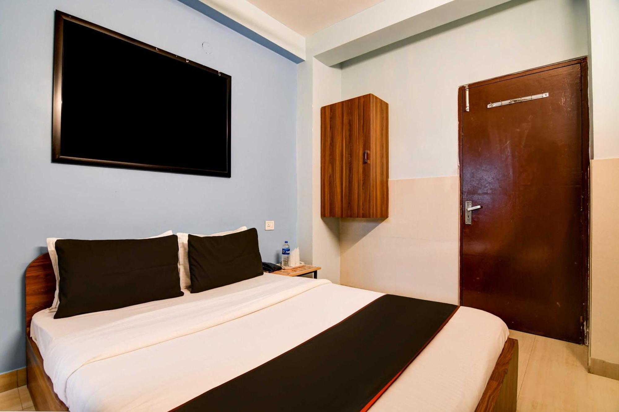 Hotel O New Kolkata Hotel Exterior photo